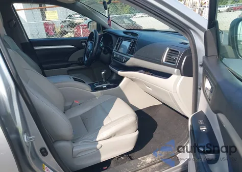 2014 Toyota Highlander Xle V6 из США, поврежденный, VIN 5TDKKRFH3ES022535